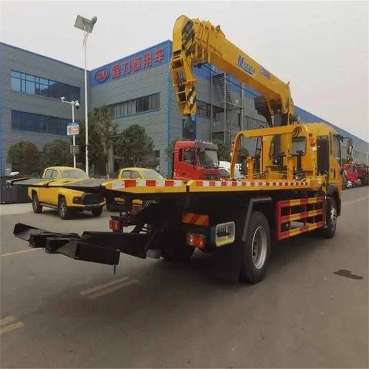 绥阳附近小随车吊出租电话，轻松解决搬运烦恼