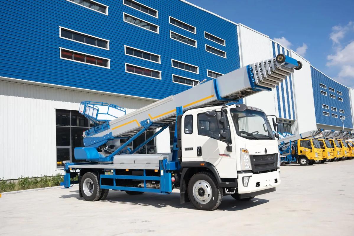 绥阳出租云梯车高空作业车 建筑垃圾搬运